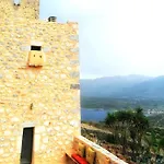 Mani Charabos فيلة *