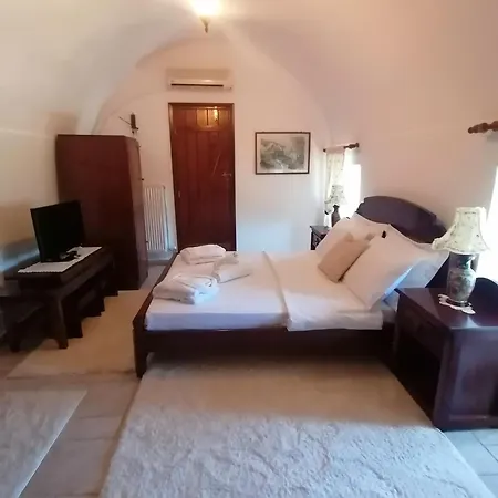 Villa Mani Charabos Stavríon