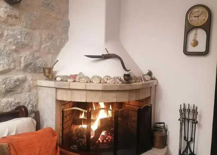 Βίλα Mani Charabos Σταυρί