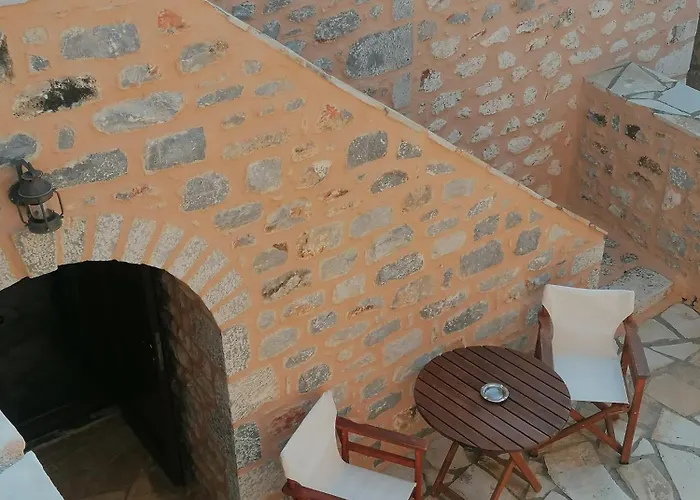 Mani Charabos Stavríon