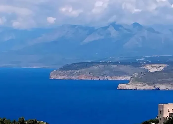 Mani Charabos 빌라 Stavríon