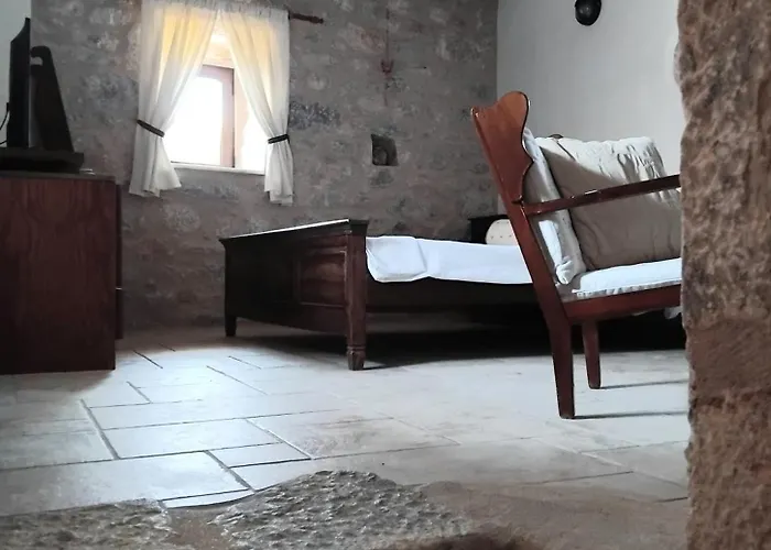 Mani Charabos * Σταυρί