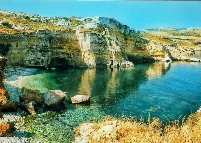 Mani Charabos Villa *